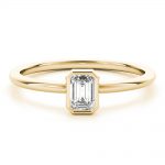 Solitaire Fashion Ring, Emerald Shape, in Yellow Gold - 85204