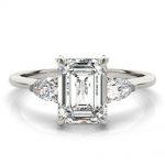 Three Stone Engagement Ring, Emerald Shape, in White Gold - 85279